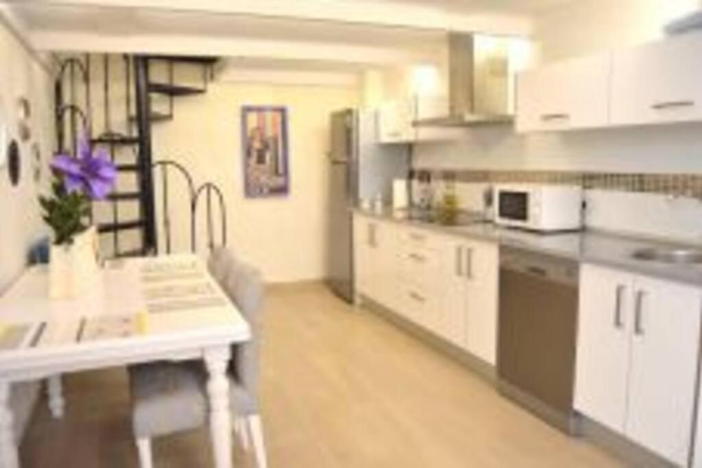 Apartamento Veedor Bulevar De Los Suenos Cadiz Ngoại thất bức ảnh